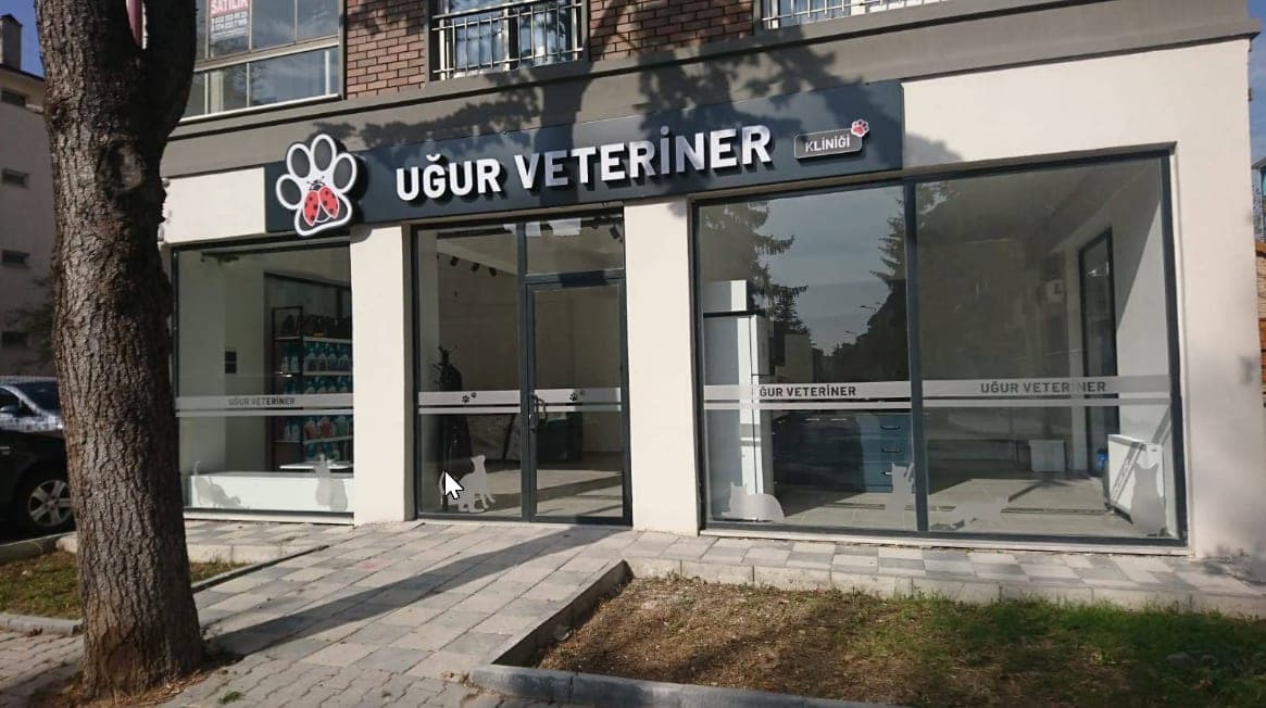 Bolu Uğur Veteriner Kliniği dış görünüm - Konuralp Caddesi